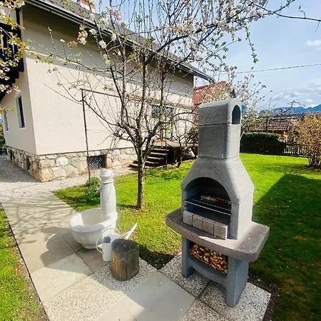 Vila Sejalec * Lesce (Upper Carniola)