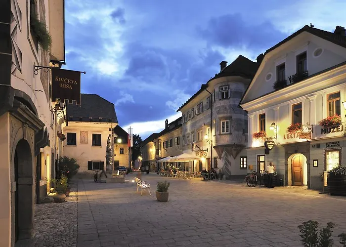 Počitniška hiša Vila Sejalec *